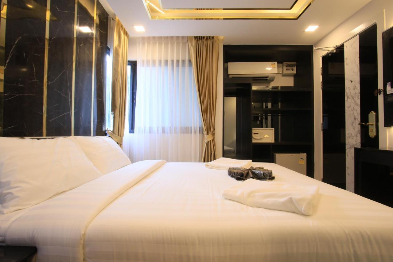 Pratunam Atrium Hotel Bangkok Exterior foto